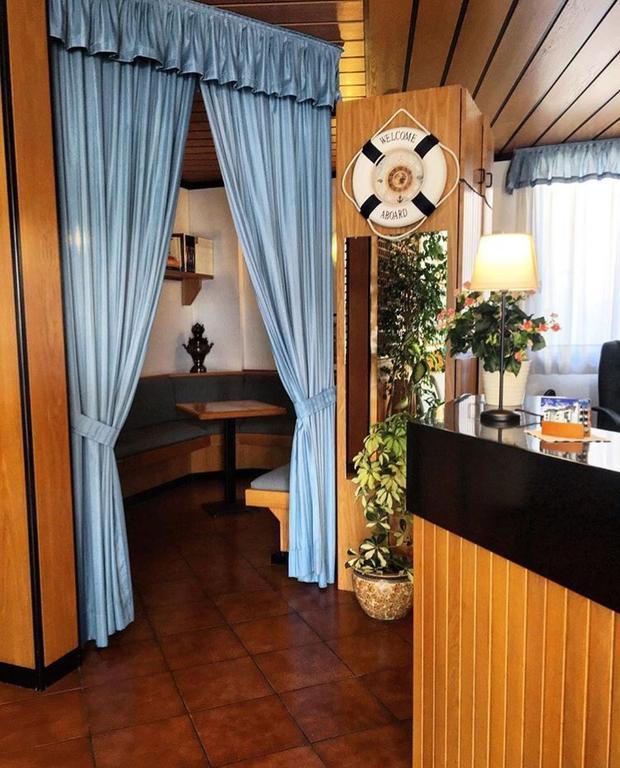 Hotel Zodiaco Лидо-ди-Езоло Экстерьер фото